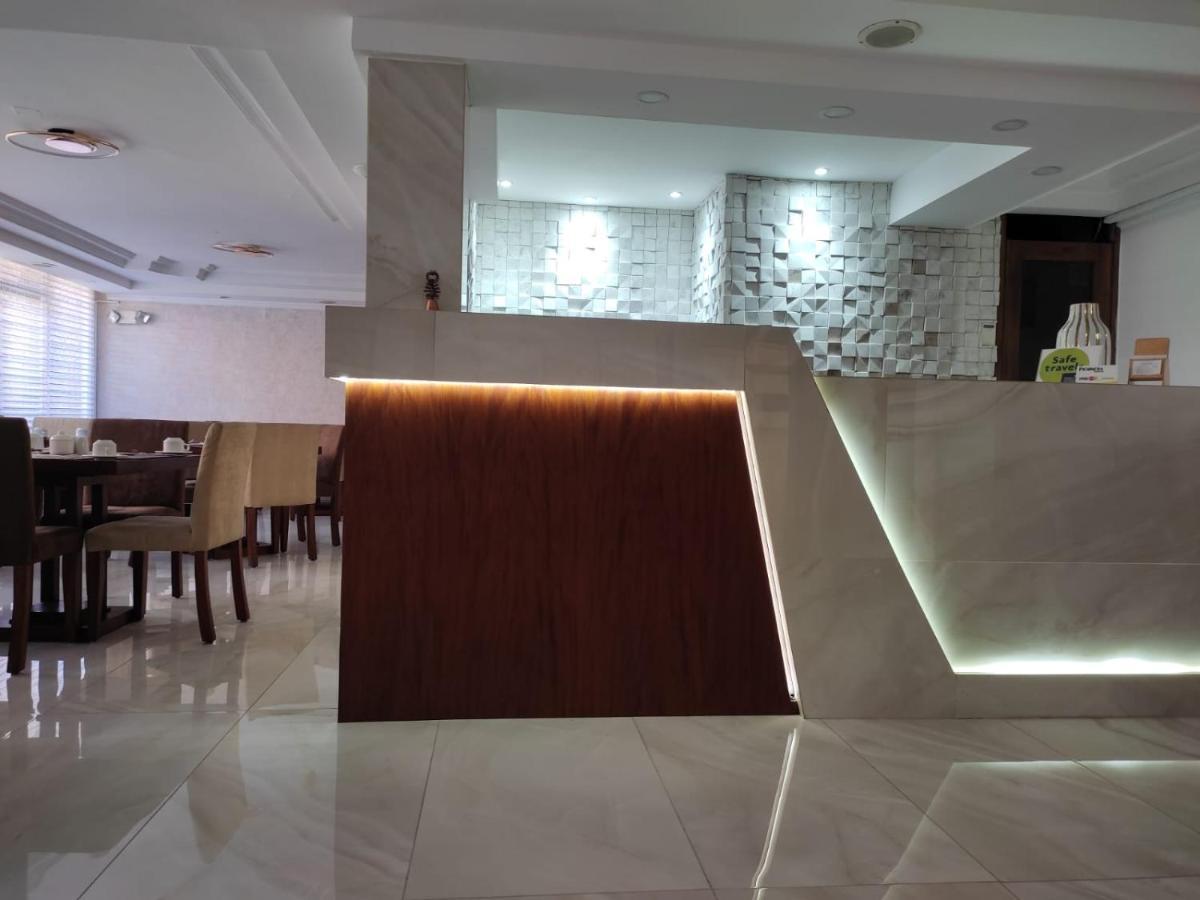 La Carolina Inn Quito Exteriör bild