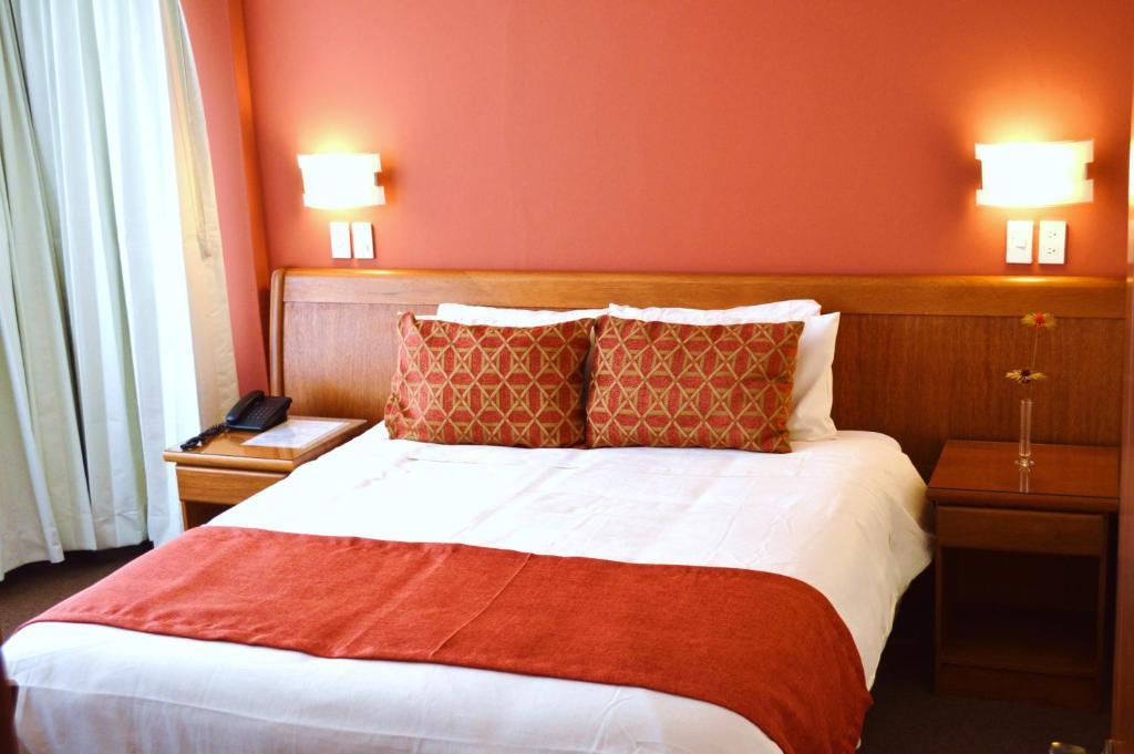 La Carolina Inn Quito Rum bild