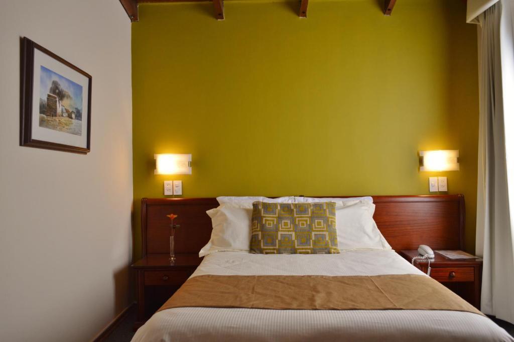 La Carolina Inn Quito Rum bild